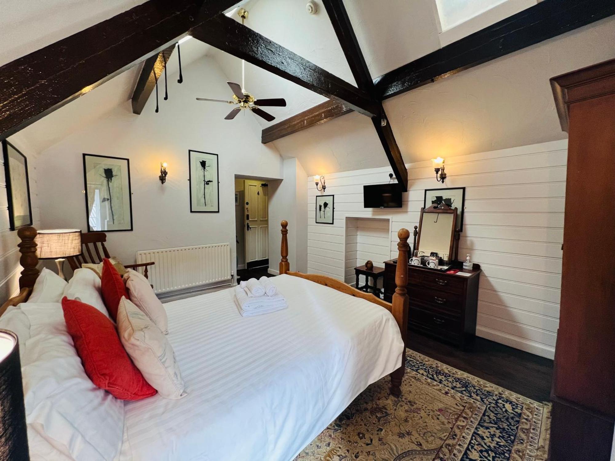 Peak Hotel Castleton Castleton  Eksteriør billede